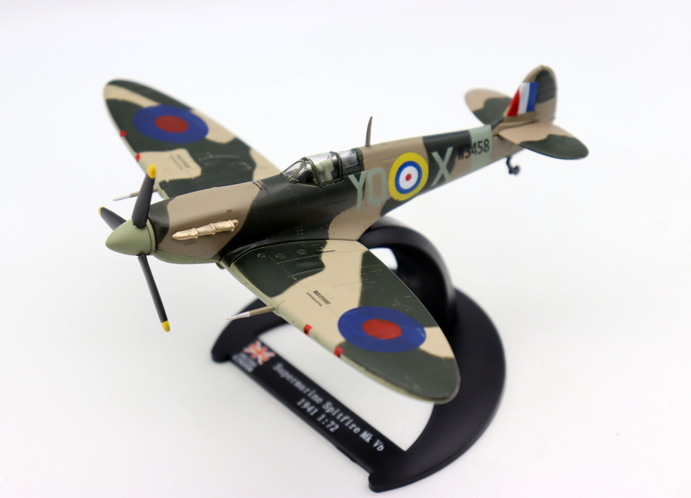 New 1/72 Supermarine Spitfire  – Model Kit Spitfire recenzja i cena