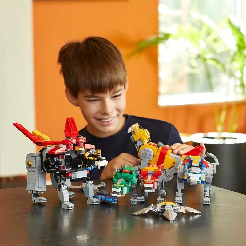 5 In 1 Transformers Action Fig – Model Kit Voltron recenzja i cena