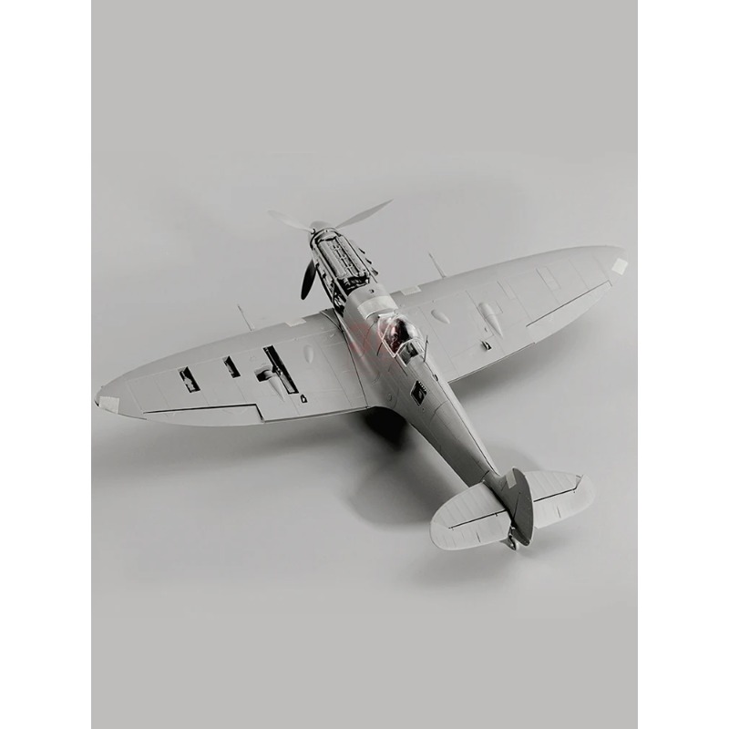 Border  1/35 BF-004 Spitfire F – Model Kit Spitfire recenzja i cena