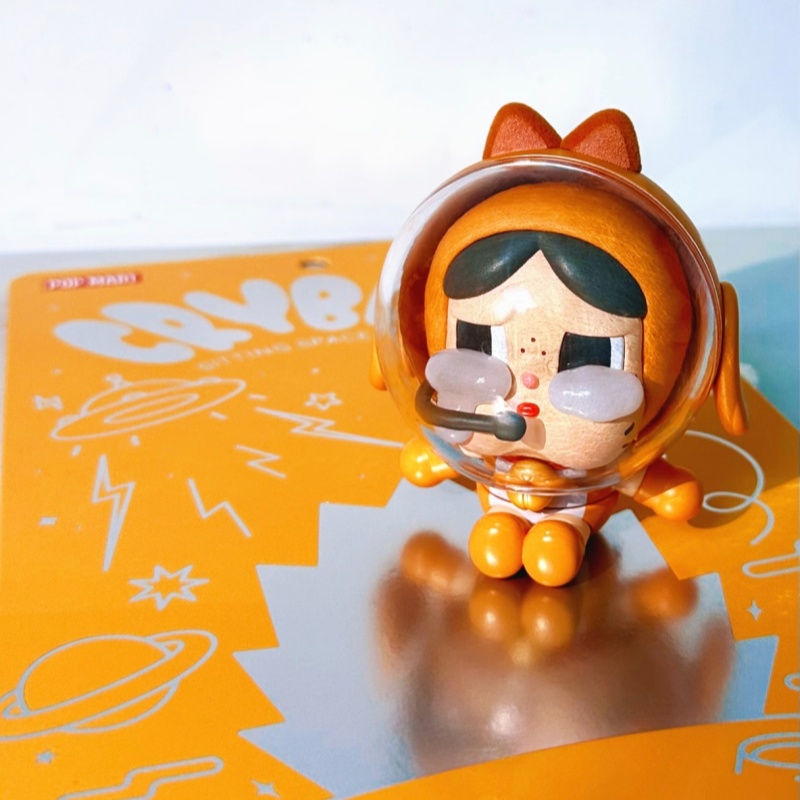 Genuine Popmart Crybaby Space  – Model Kit Figures recenzja i cena
