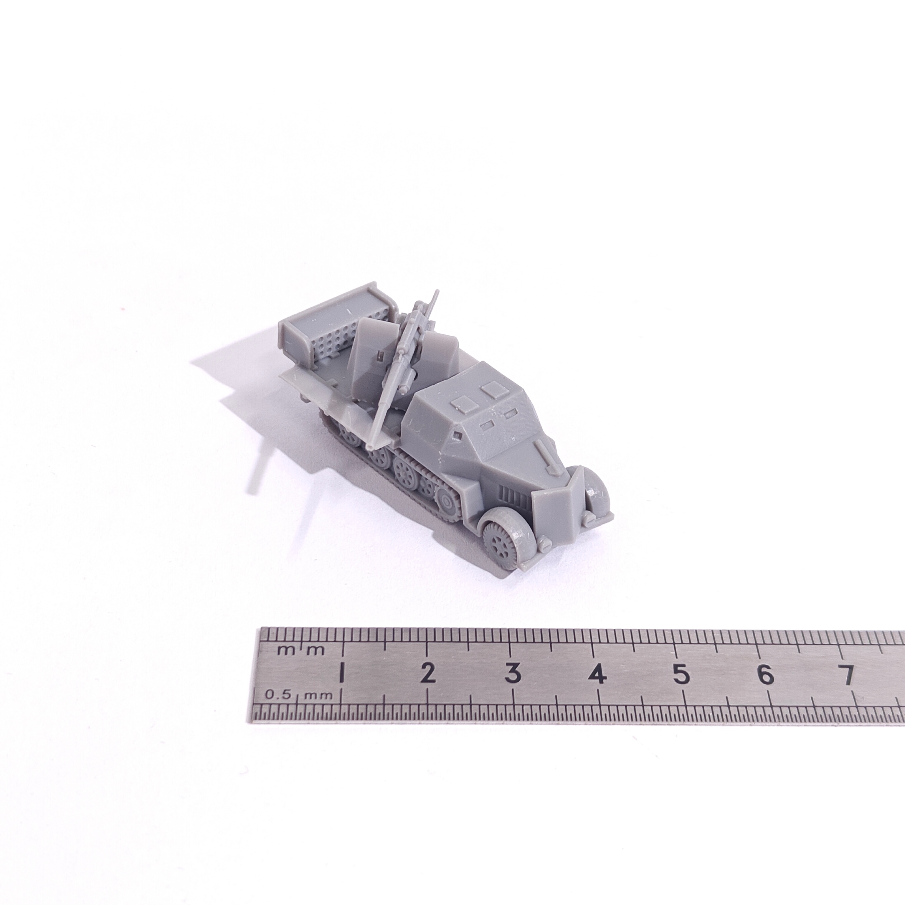 1/144 Scale Sd.Kfz.7 with Flak – Model Kit Fantasy recenzja i cena
